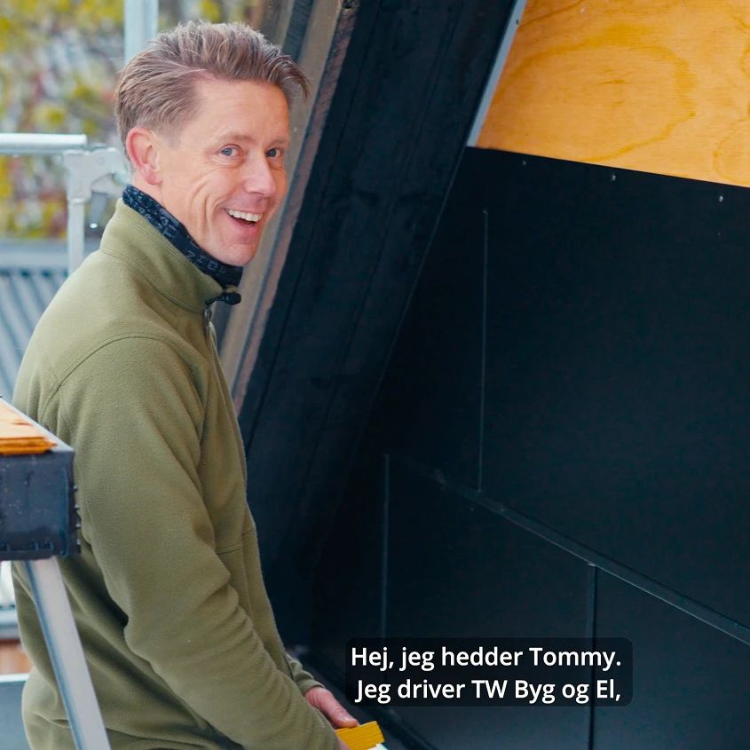 Tommy fra virksomheden på en arbejdsplads